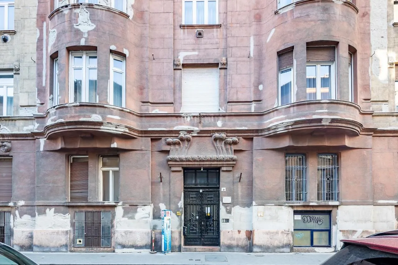 Luxurious Apartments At City Center Budapeşte