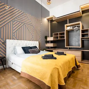 Apartament Deluxe Quentin Next To The Fashion Street, Budapeszt