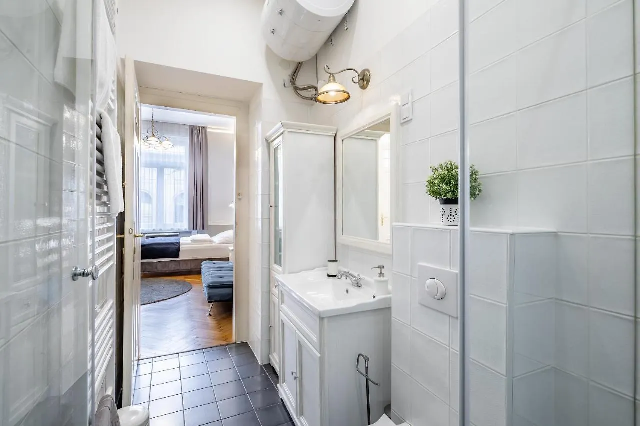 Luxurious Apartments At City Center Budapeszt