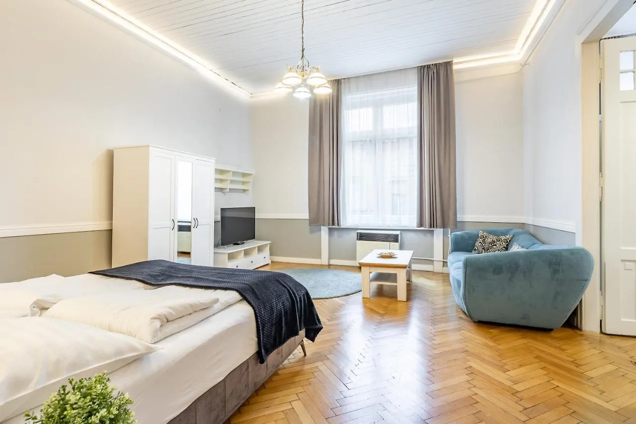 Luxurious Apartments At City Center Budapeszt