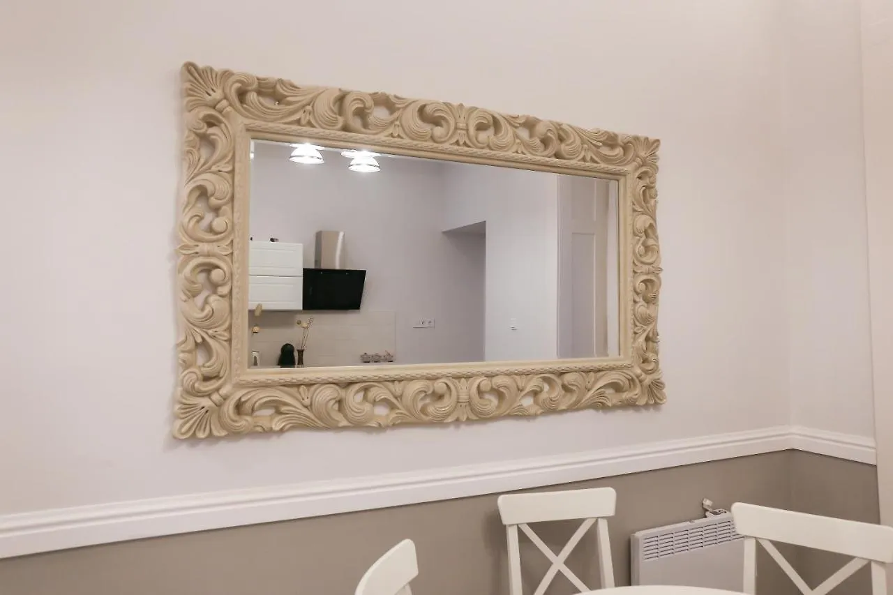 Luxurious Apartments At City Center Budapeszt 0*,